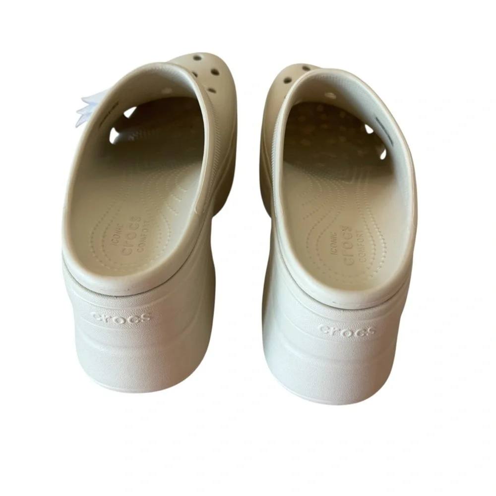 CROCS Siren Cream color Clogs mens 11 womens 13